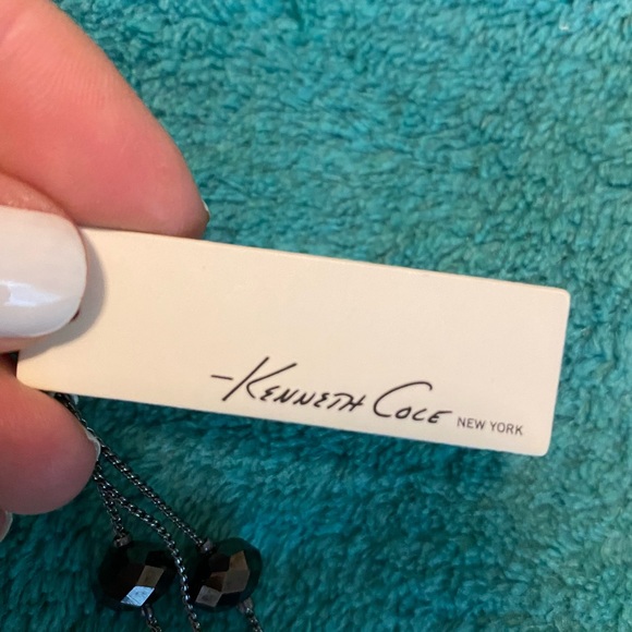 Black beaded necklace - Picture 4 of 4